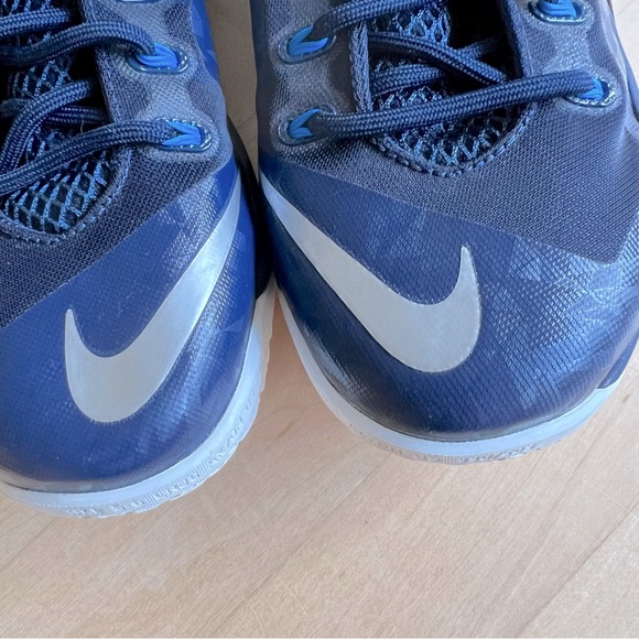 LeBron Zoom Soldier 8 'Midnight Navy' - Picture 10 of 15